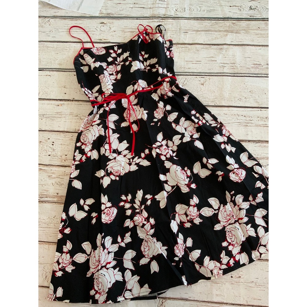 Liz Claiborne Floral Midi Dress Black White Red Rose Cotton Fit Flare Size 8 Y2K